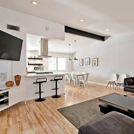라스베이거스 Bright, Modern 4Br With Beautiful Backyard & Pool! 빌라 외부 사진
