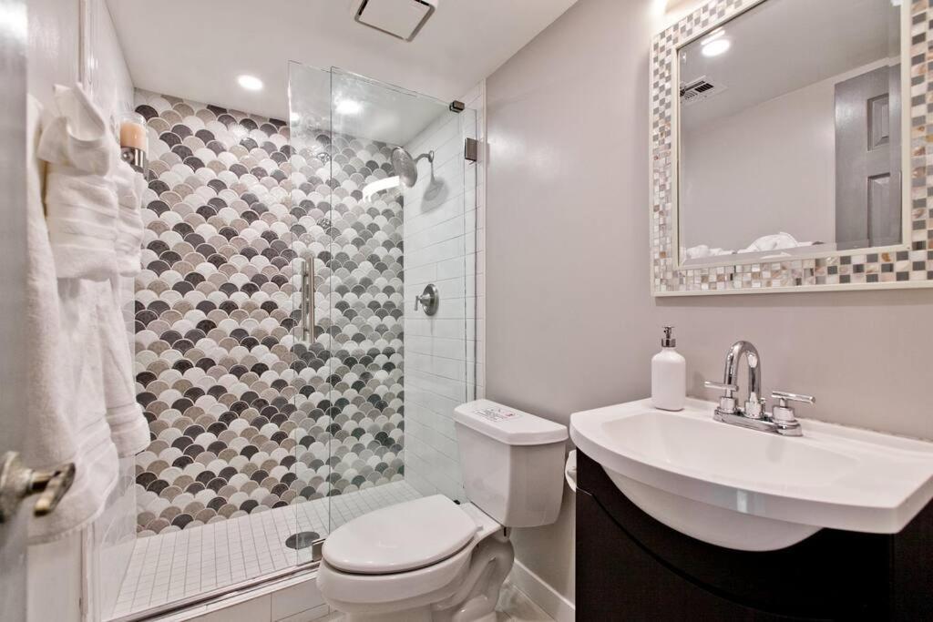라스베이거스 Bright, Modern 4Br With Beautiful Backyard & Pool! 빌라 외부 사진