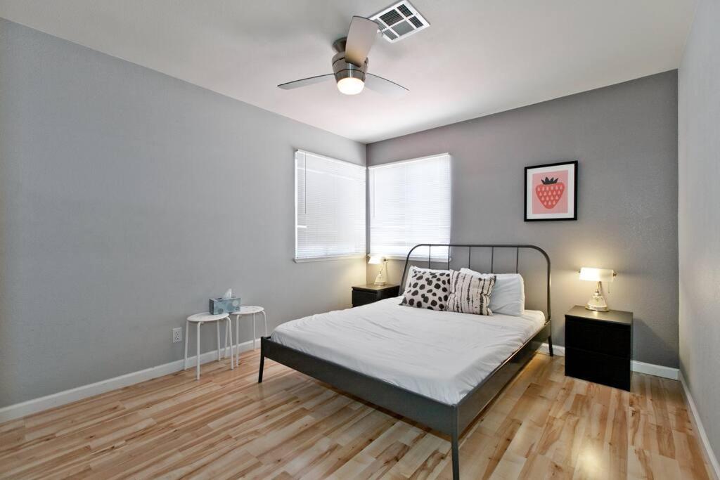 라스베이거스 Bright, Modern 4Br With Beautiful Backyard & Pool! 빌라 외부 사진
