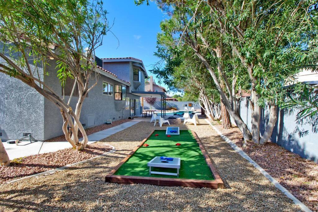 라스베이거스 Bright, Modern 4Br With Beautiful Backyard & Pool! 빌라 외부 사진